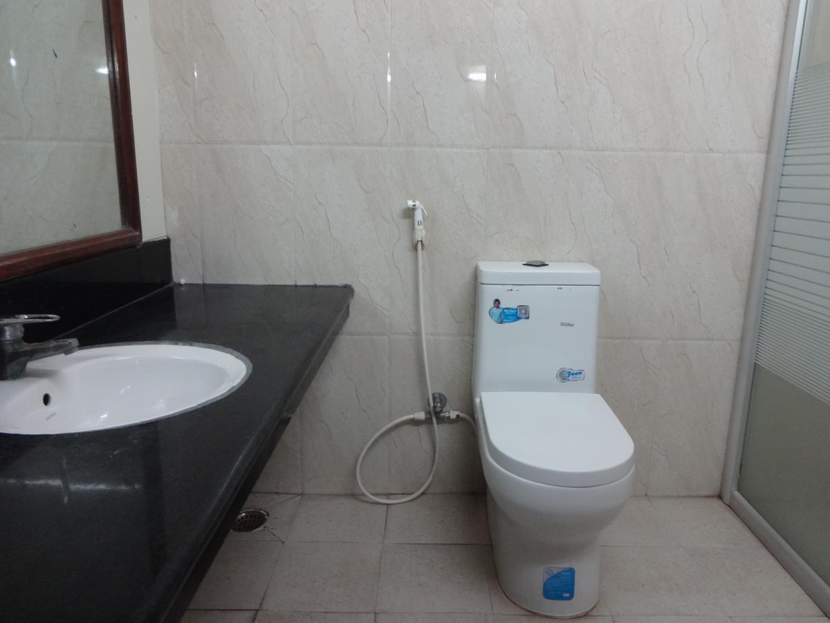 מדוראי Hotel Duke מראה חיצוני תמונה
