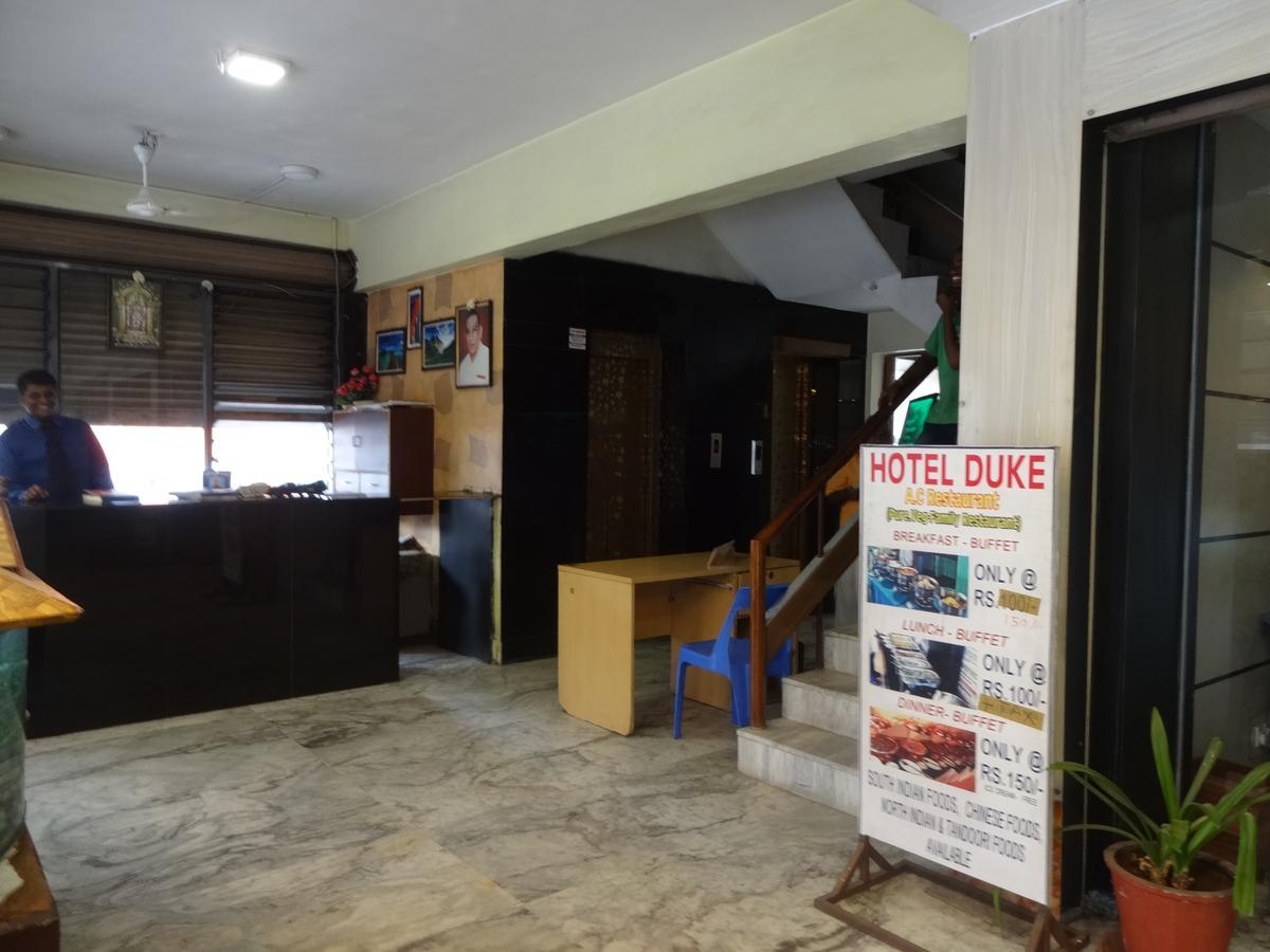 מדוראי Hotel Duke מראה חיצוני תמונה